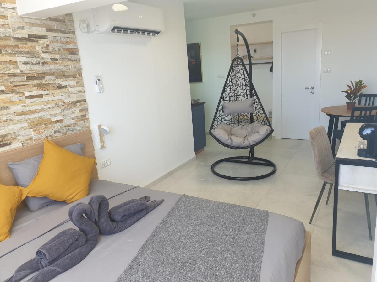 Maya New Guest House -Panoramic Sea&Citycentre View, 하이파 외부 사진