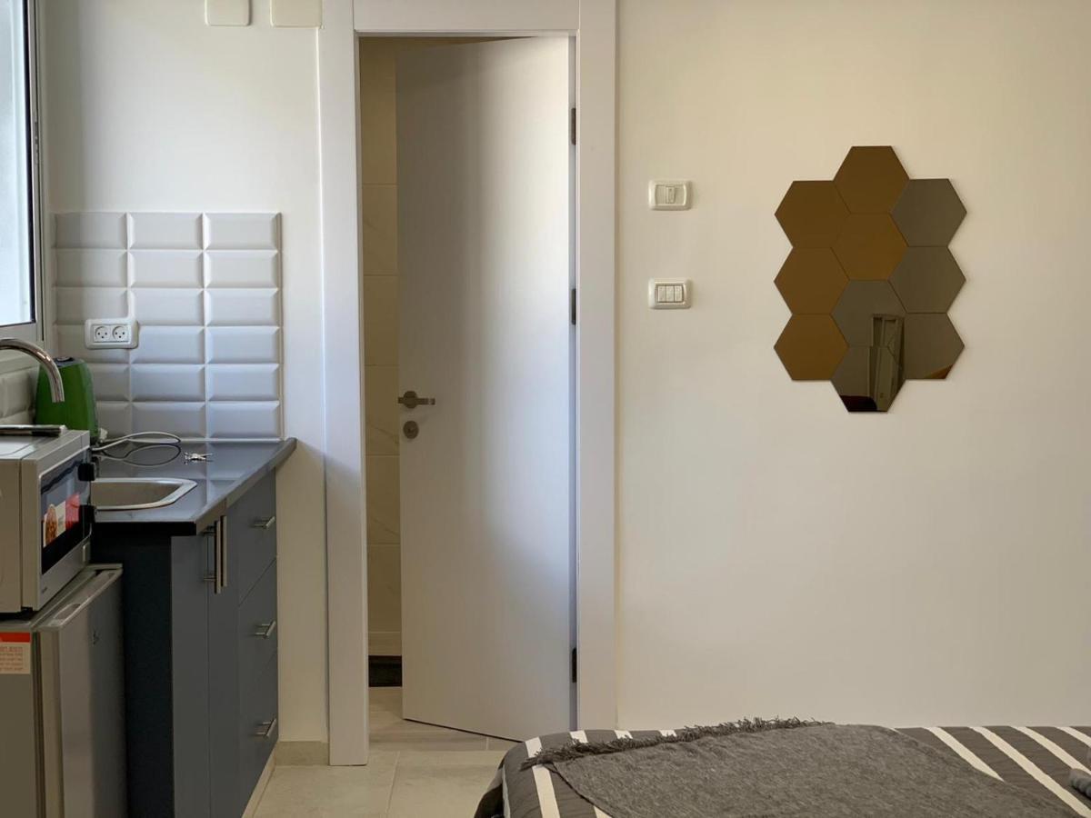 Maya New Guest House -Panoramic Sea&Citycentre View, 하이파 외부 사진